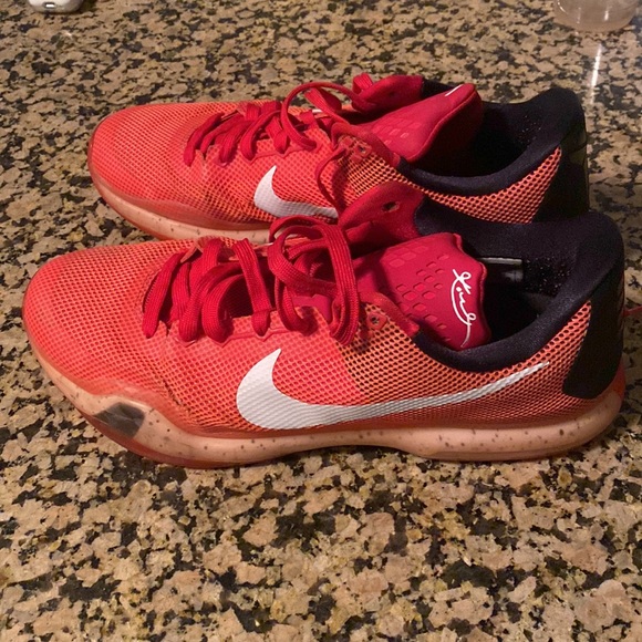 Kobe 10 Hot Lava - Picture 2 of 7